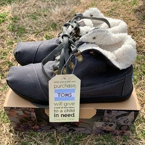 Toms Botas